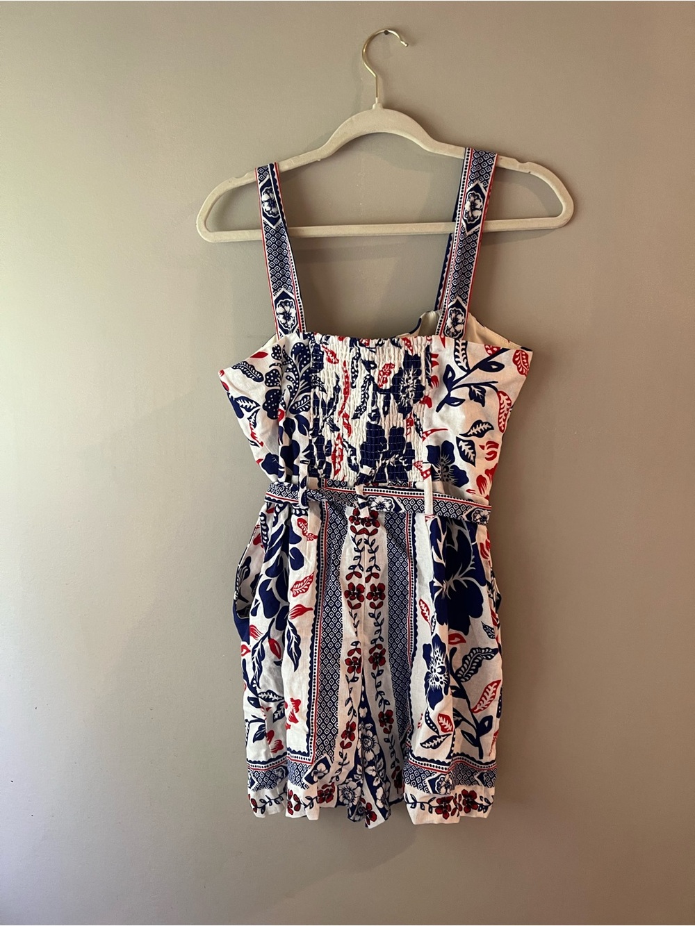 Rachel Zoe | Navy, White & Red Floral Romper | 6 - Picture 4 of 6